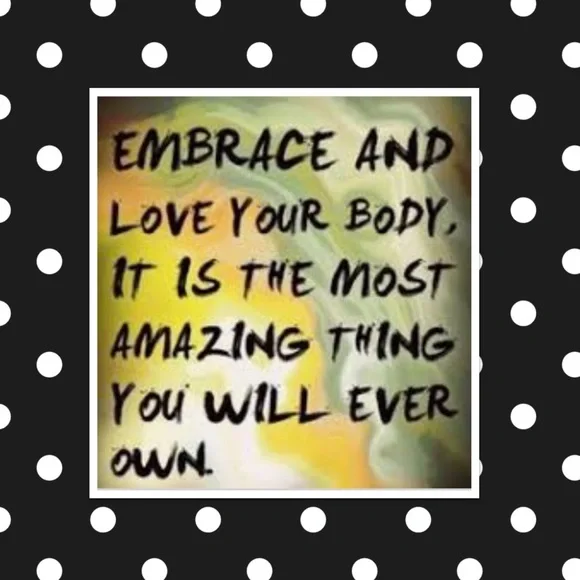 Thank you for all the posh love and support! 💕❤️ What a great party! 🎉🎉🍾 - Picture 3 of 5